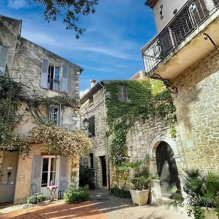 Manon B&B Old Antibes 公寓